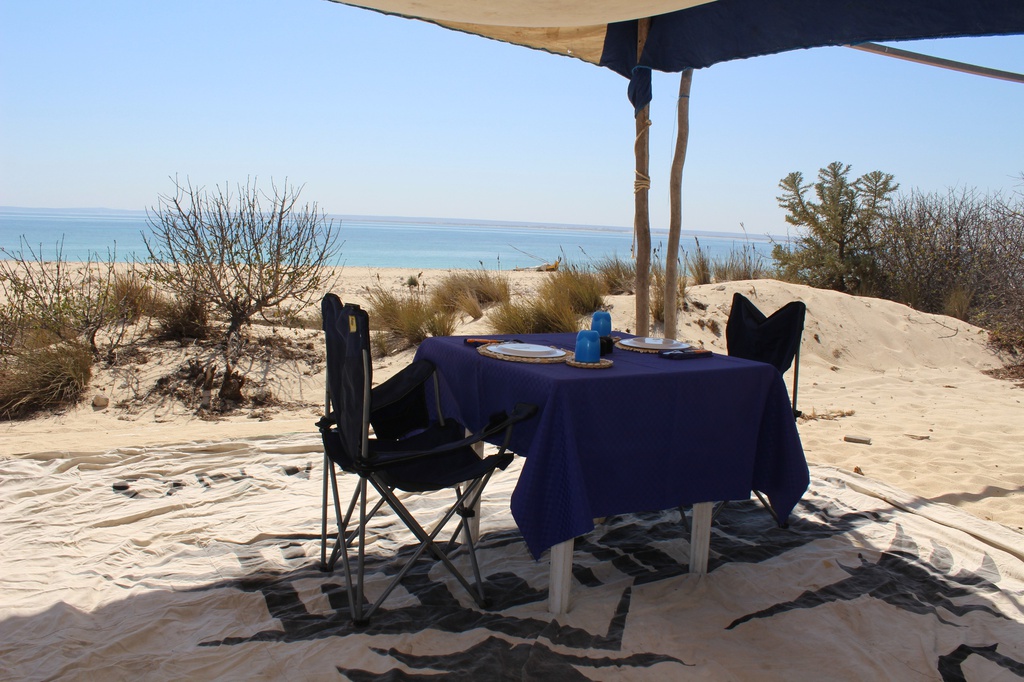 Pique-nique à Nosy VE